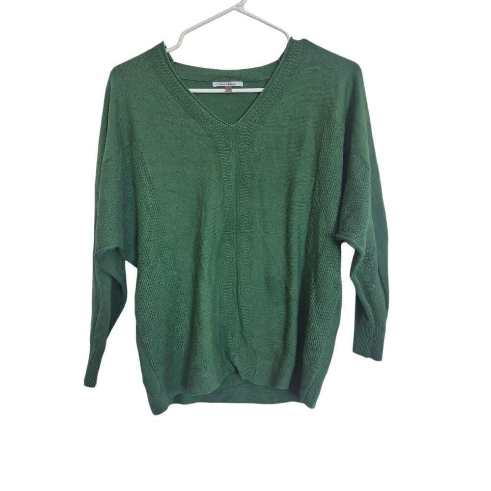 Vila Milano Women's Green Rayon/Poly/Nylon V-Neck Sweater